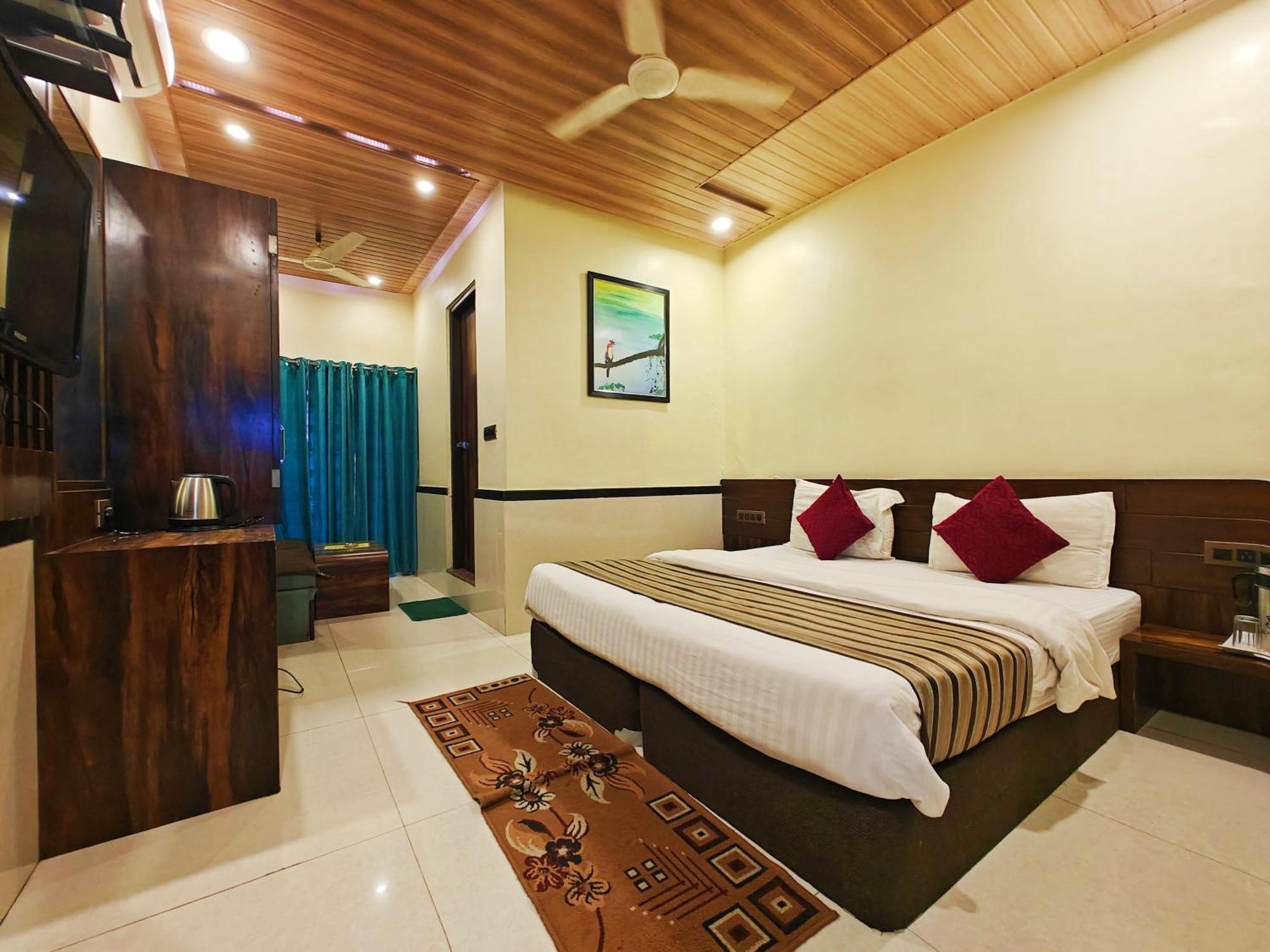Hotel Saraswati Mount Abu Exterior photo