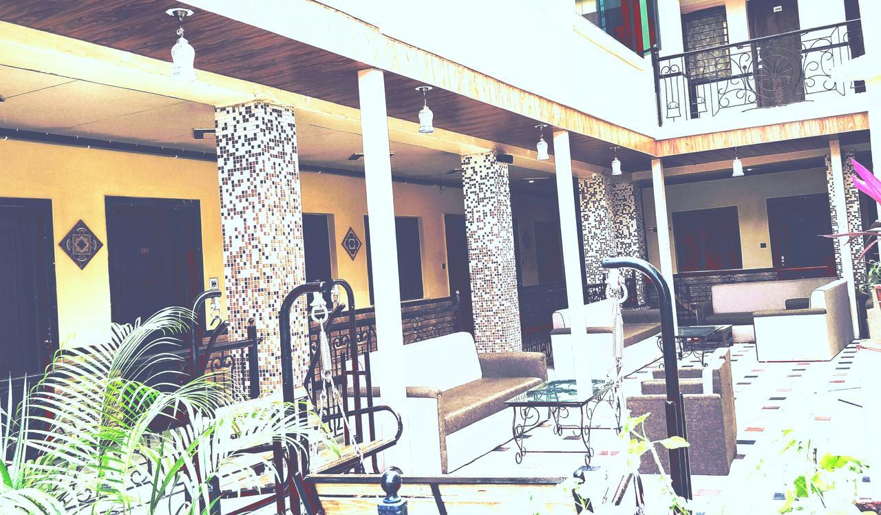 Hotel Saraswati Mount Abu Exterior photo